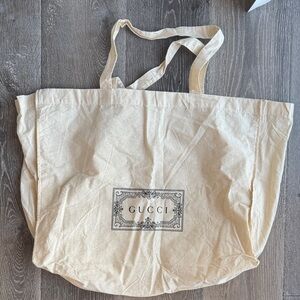 Gucci Beige Canvas Tote